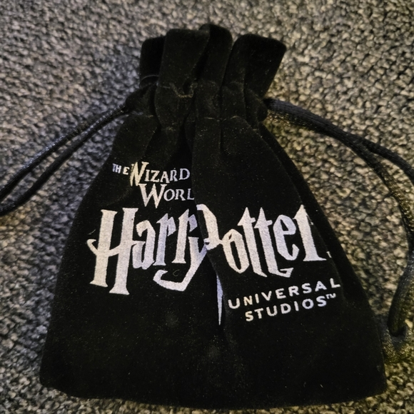 Universal Studios Wizarding World Bellatrix Lestrange Death Eater Mask NWT - Picture 4 of 4